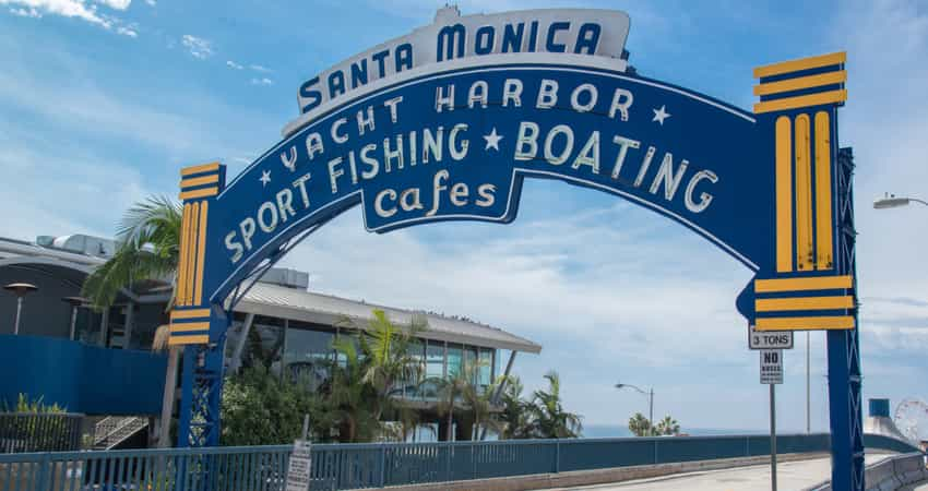 The entrance sign to the Santa Monica Pier